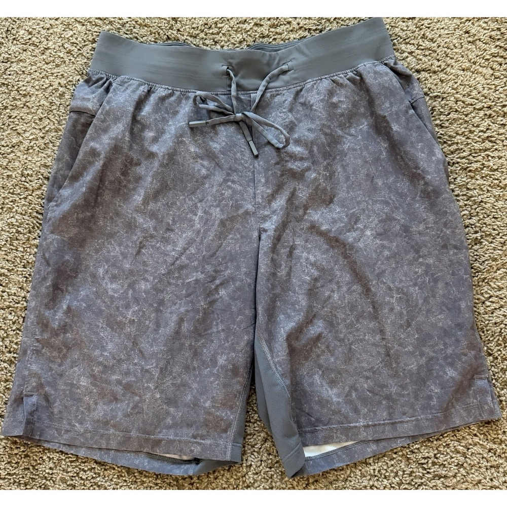 Lululemon T.H.E. Shorts Men Medium 9" Linerless Gravel Dust Asphalt Grey LM7ARAS